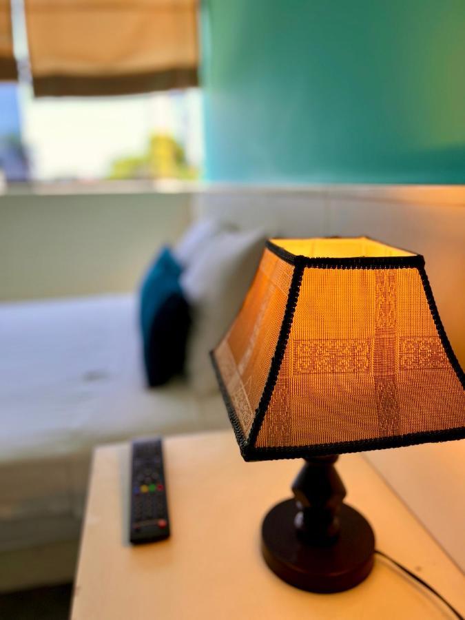 Hotel Country Trujillo Encalada Екстер'єр фото