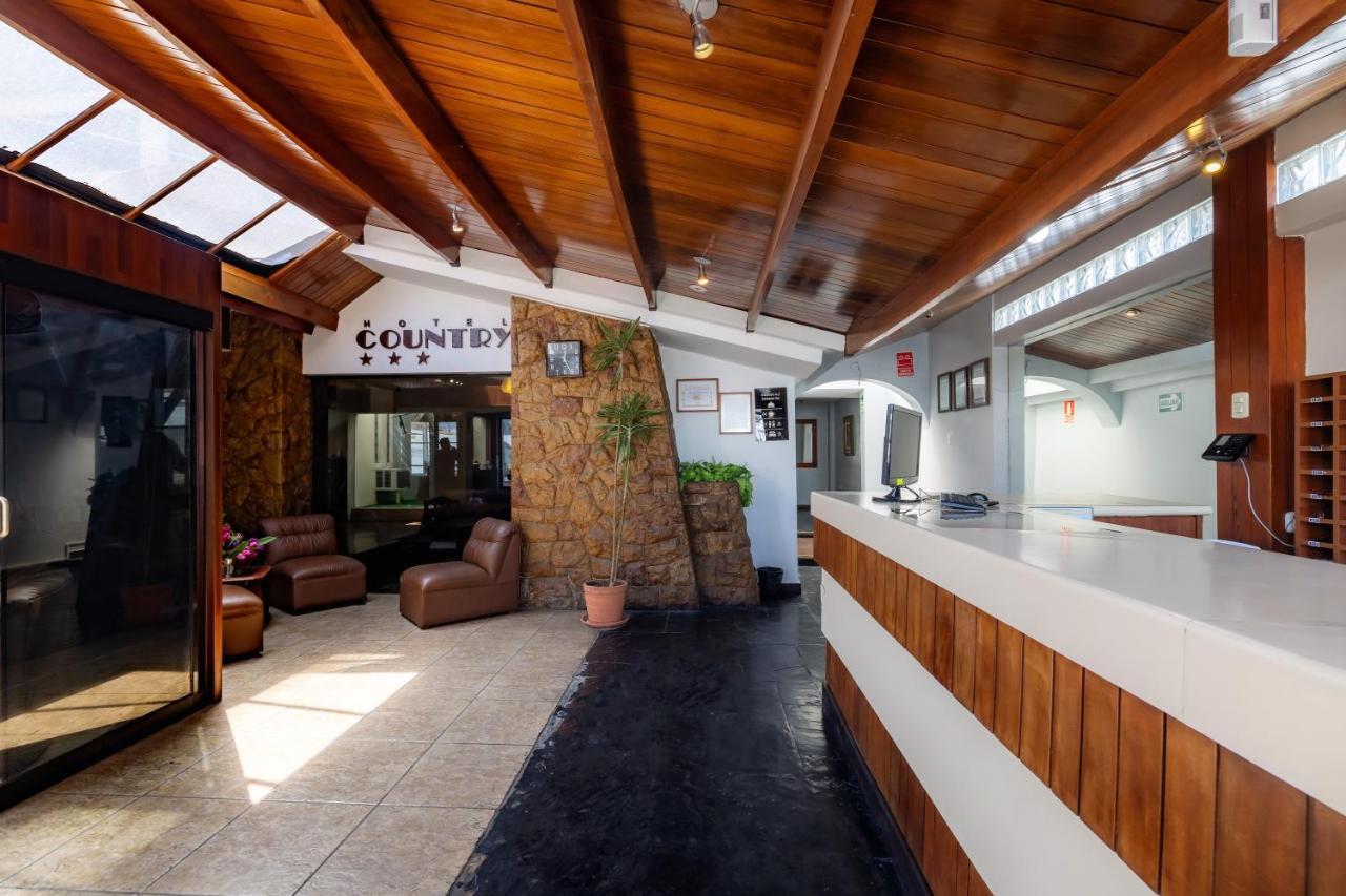 Hotel Country Trujillo Encalada Екстер'єр фото